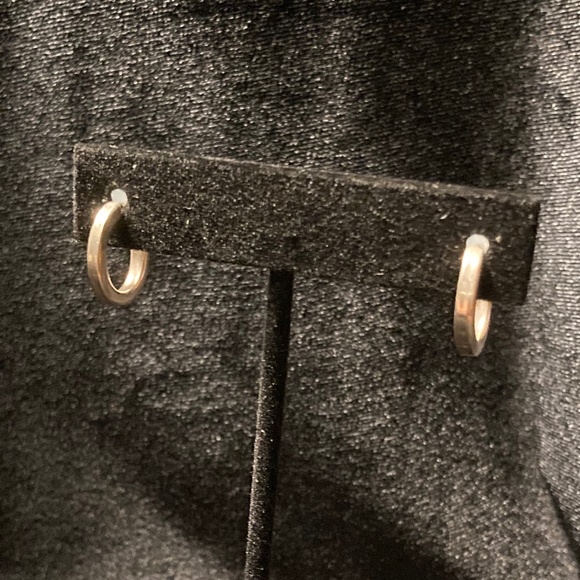 Silver hoops, large & small - 3 different pairs - Picture 1 of 11